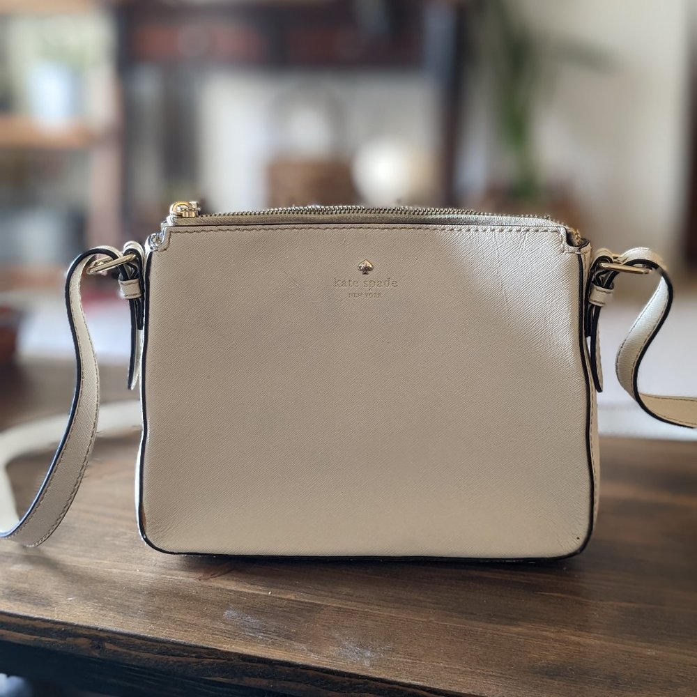 Vintage Kate Spade Off-White Narrow Crossbody Bag